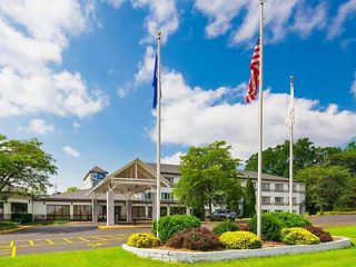 4 3 Best Western Baraboo Inn